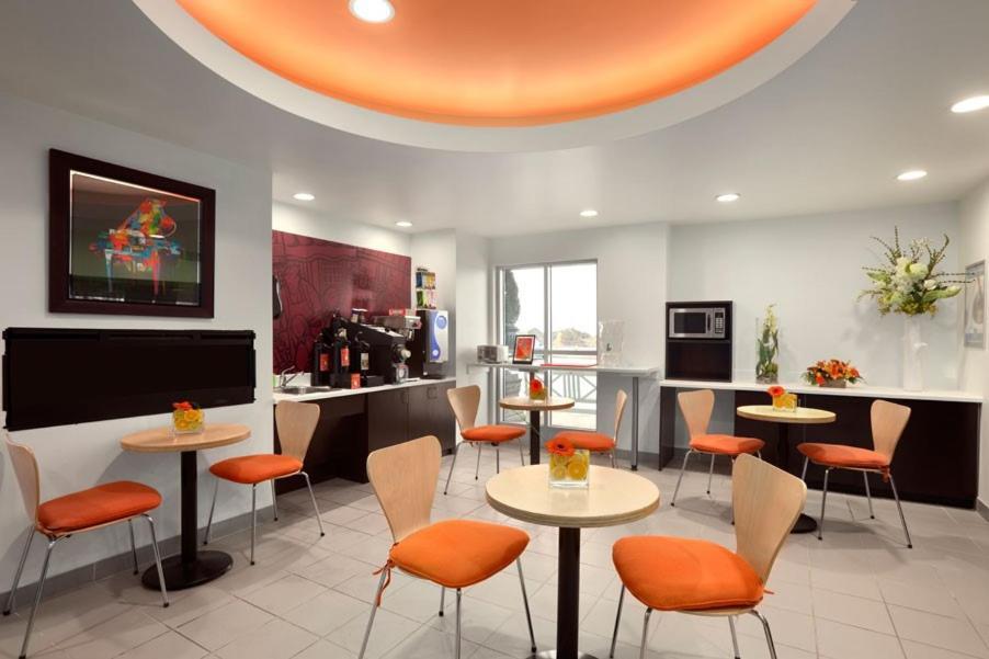 Motel 6-Moosomin, Sk Εξωτερικό φωτογραφία