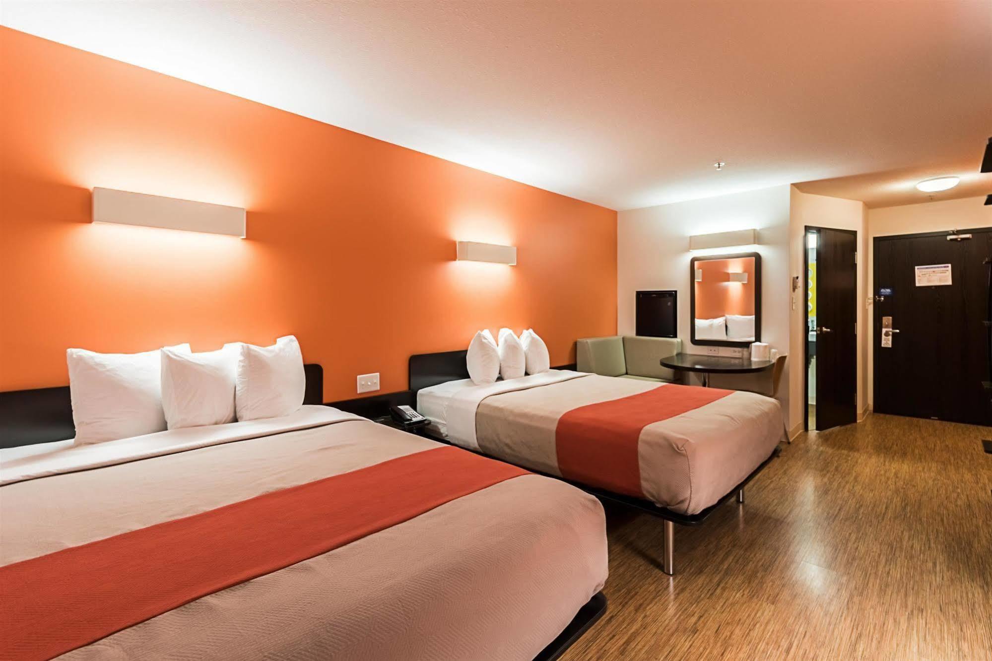 Motel 6-Moosomin, Sk Εξωτερικό φωτογραφία