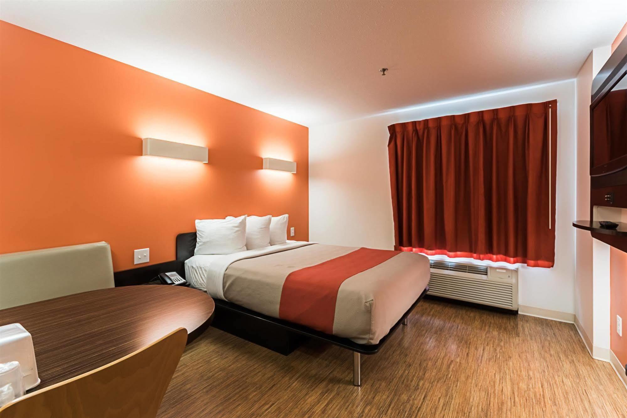 Motel 6-Moosomin, Sk Εξωτερικό φωτογραφία