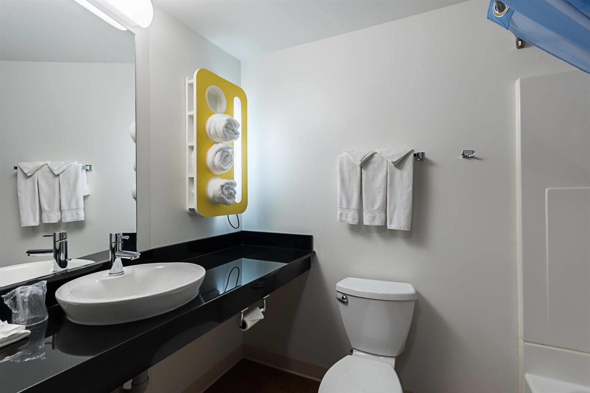 Motel 6-Moosomin, Sk Εξωτερικό φωτογραφία