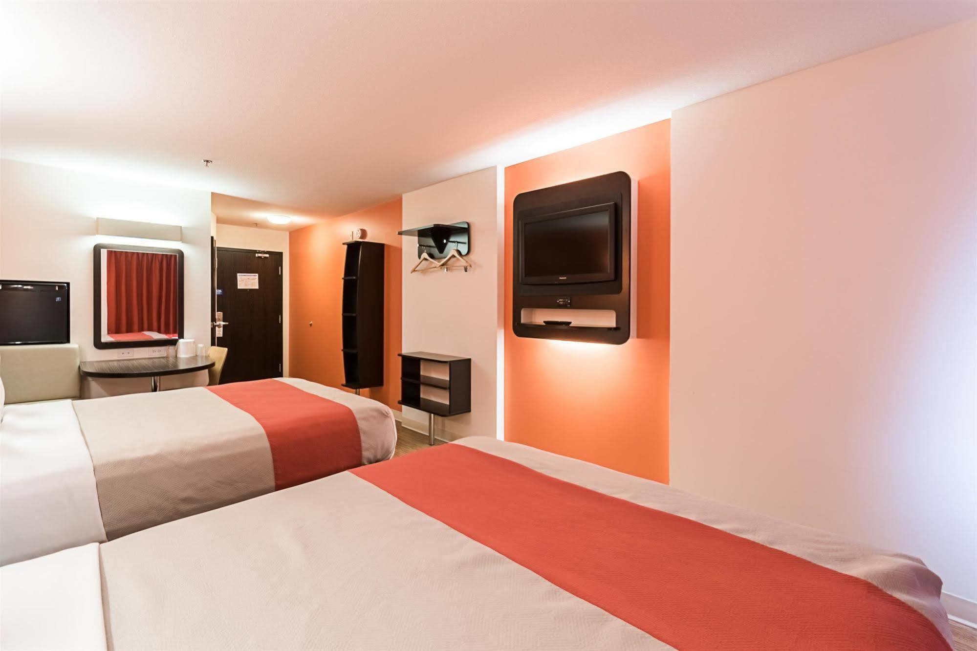 Motel 6-Moosomin, Sk Εξωτερικό φωτογραφία